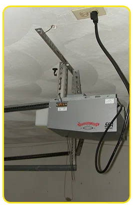 Garage Door Solution Service San Antonio, TX 210-245-6875 - sb-door-opener